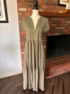ME+EM Open Collar Tiered Maxi Dress in Olive Green Sz S